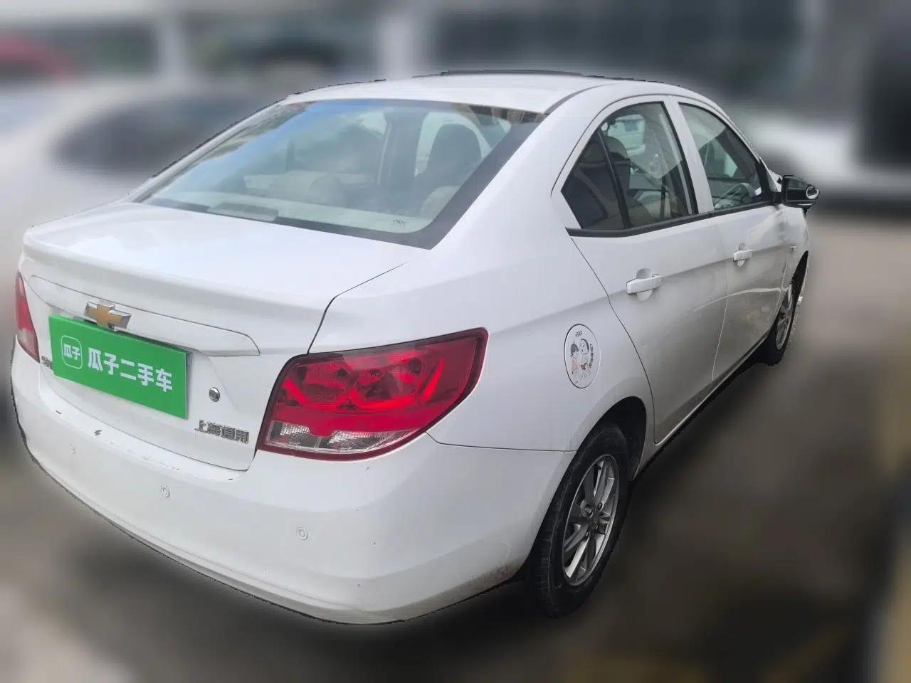 Chevrolet Sail 2015 Sail 3 1.3L Manual Ideal Edition — миниатюра 6