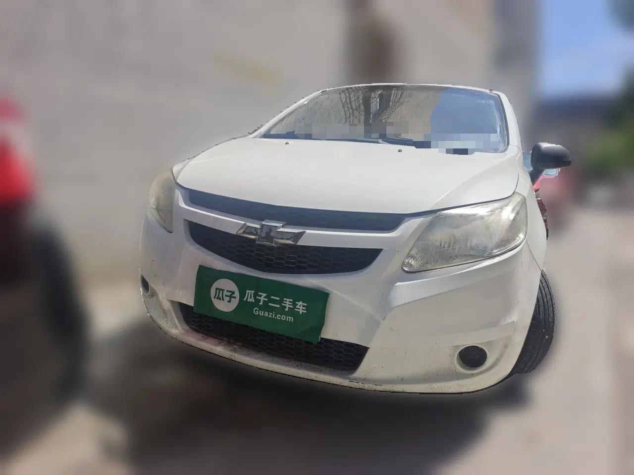 Chevrolet Sail 2013 Sedan 1.2L Manual Warm Edition — миниатюра 2