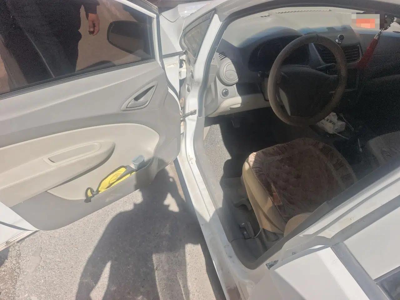 Chevrolet Sail 2013 Sedan 1.2L Manual Warm Edition — миниатюра 17