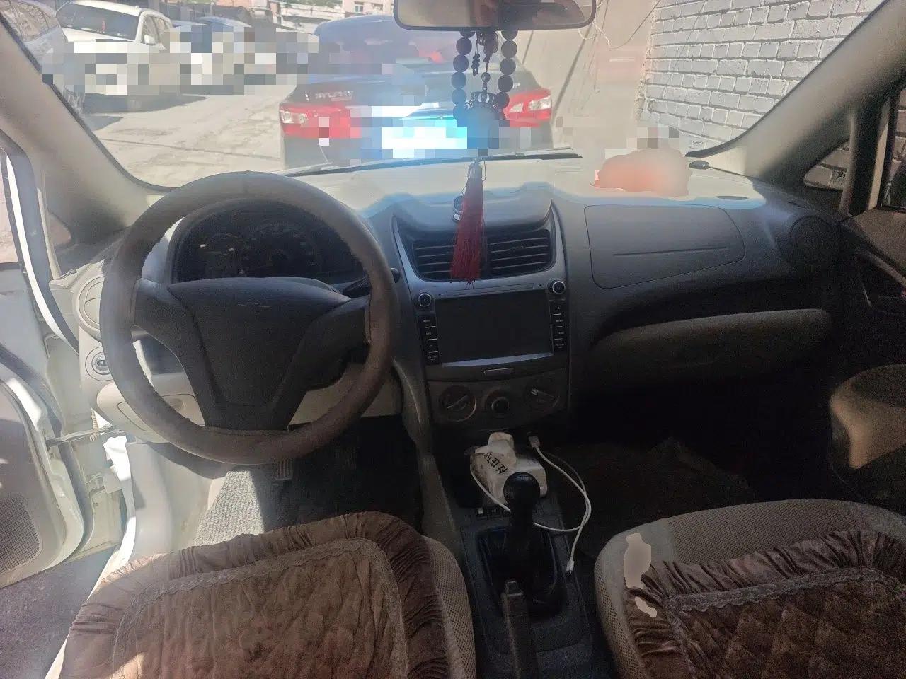 Chevrolet Sail 2013 Sedan 1.2L Manual Warm Edition — миниатюра 10