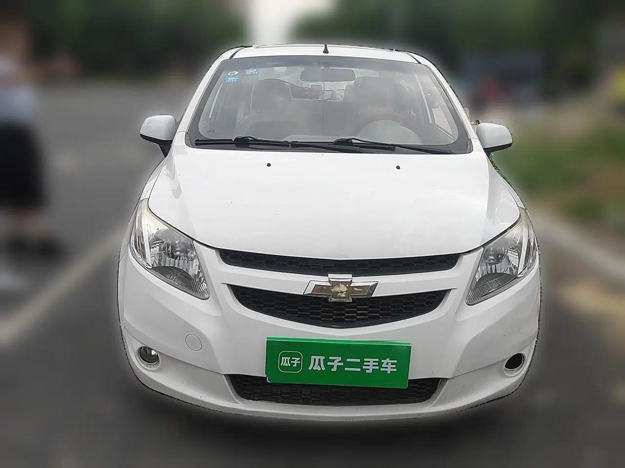 Chevrolet Sail 2013 Sedan 1.4L AMT Enjoy Edition — миниатюра 2