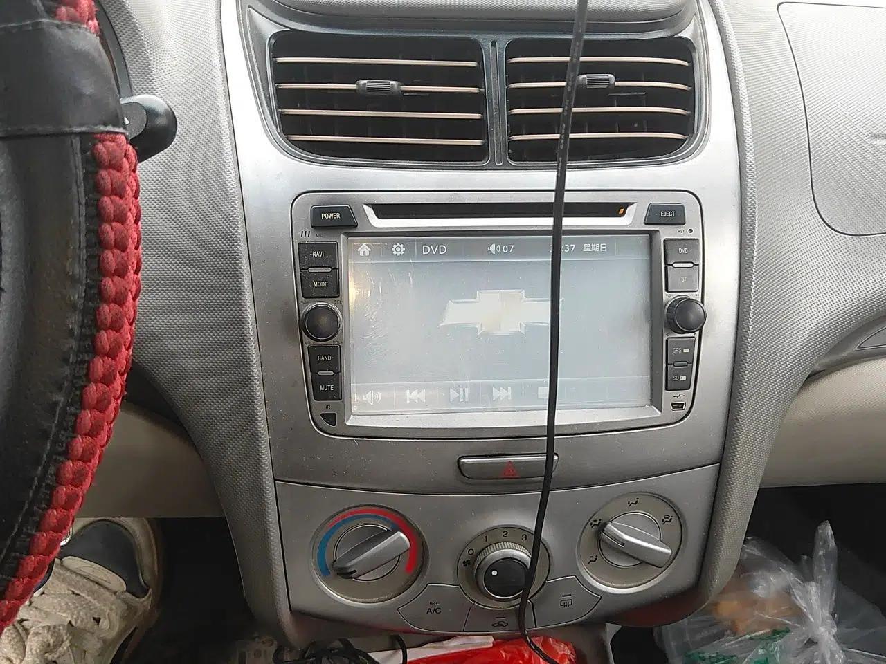 Chevrolet Sail 2013 Sedan 1.4L AMT Enjoy Edition — миниатюра 14
