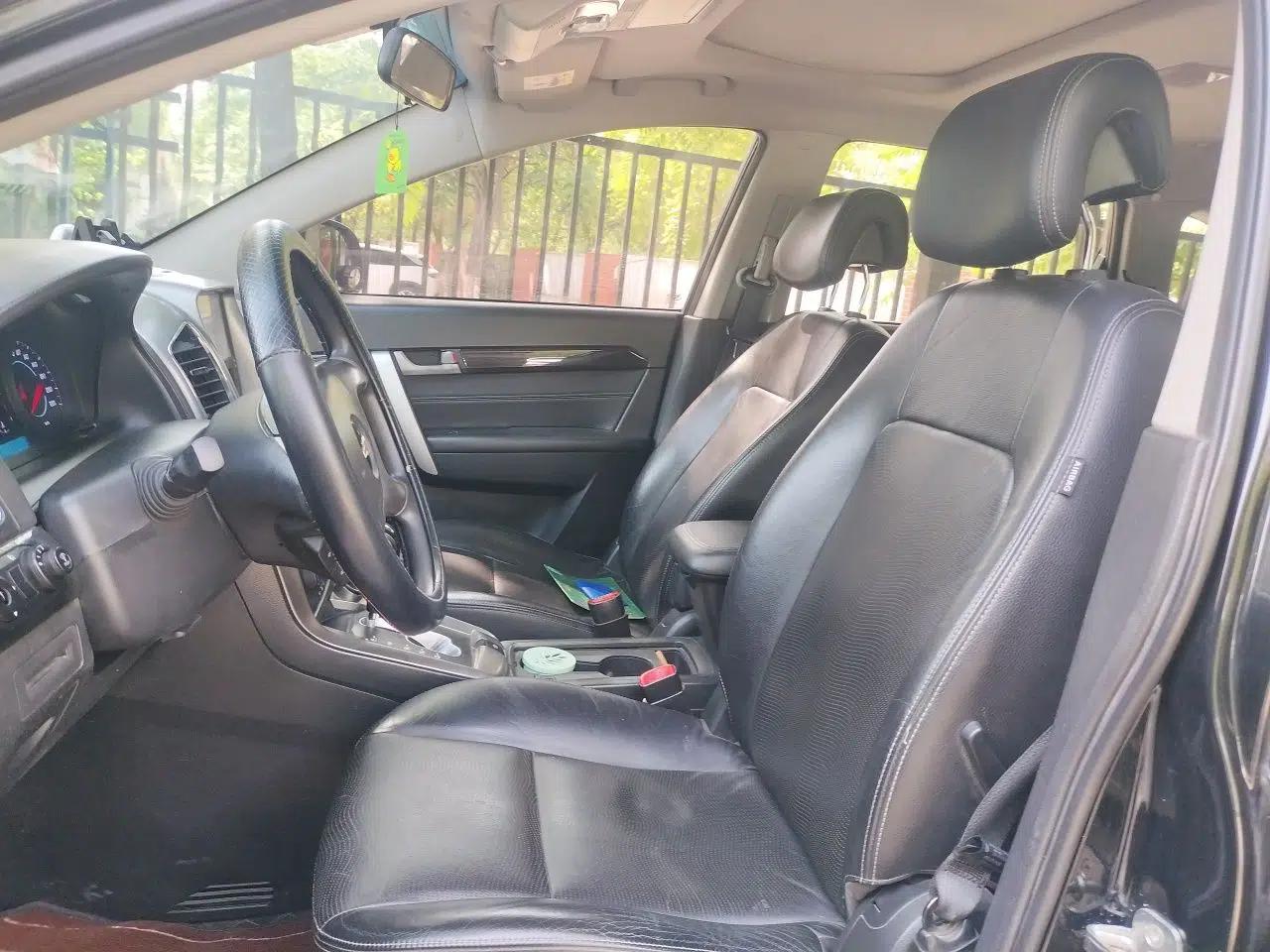 Chevrolet Captiva 2014 2.4L Two-Wheel Drive Urban Version 7 Seats — миниатюра 16