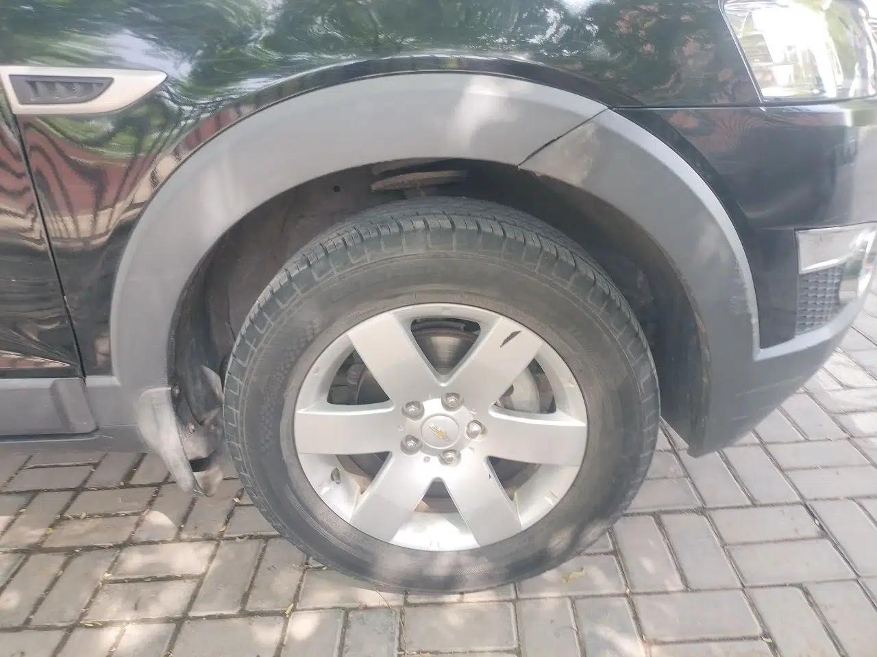 Chevrolet Captiva 2014 2.4L Two-Wheel Drive Urban Version 7 Seats — миниатюра 8