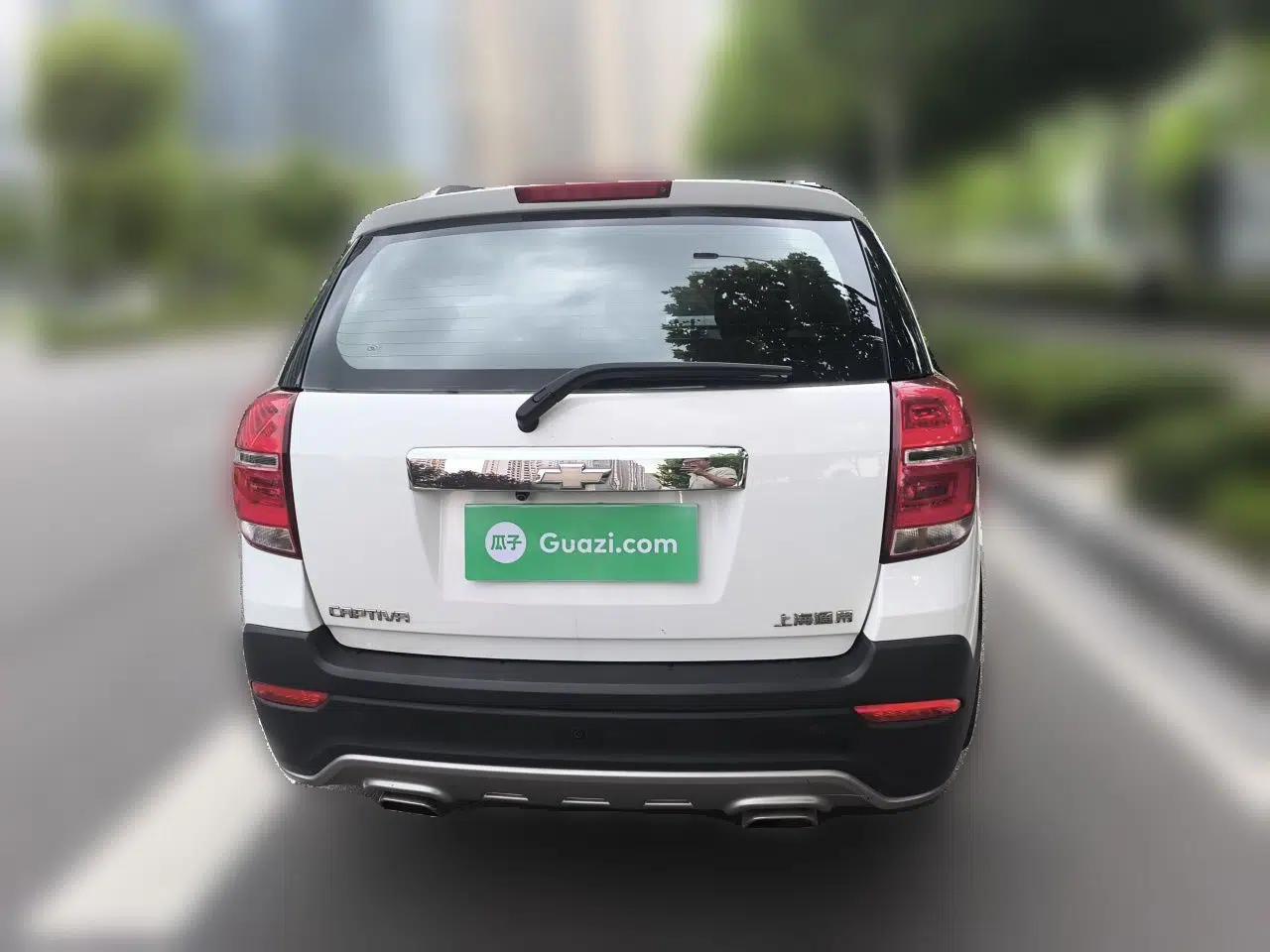 Chevrolet Captiva 2015 2.4L Two-Wheel Drive Urban Version 5 Seats — миниатюра 3