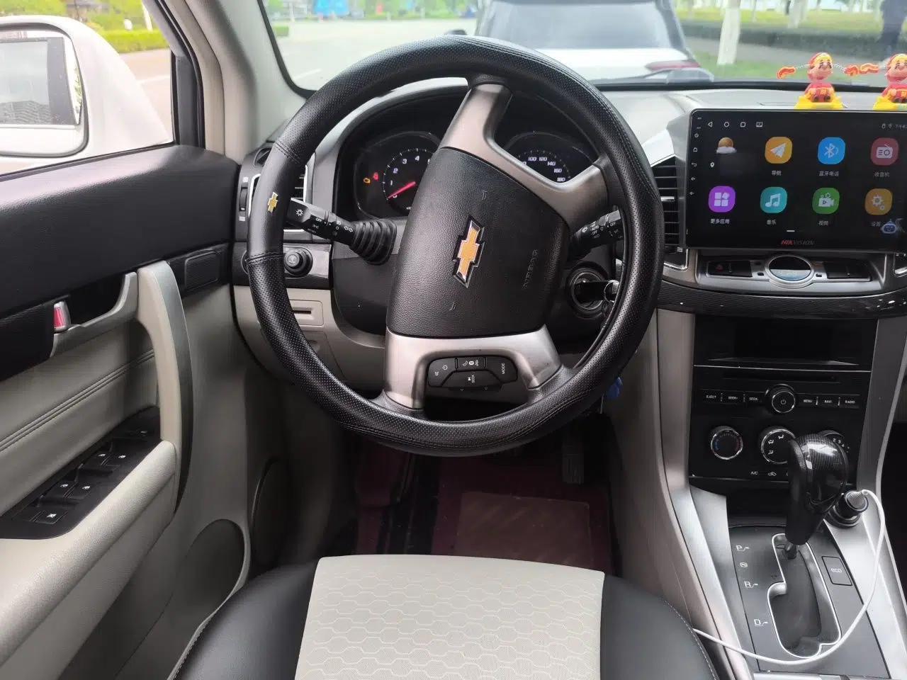 Chevrolet Captiva 2015 2.4L Two-Wheel Drive Urban Version 5 Seats — миниатюра 7