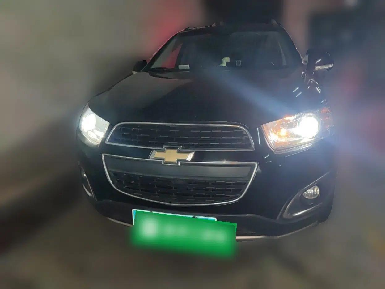Chevrolet Captiva 2015 2.4L 4x4 Flagship Edition 7-Seater — миниатюра 2
