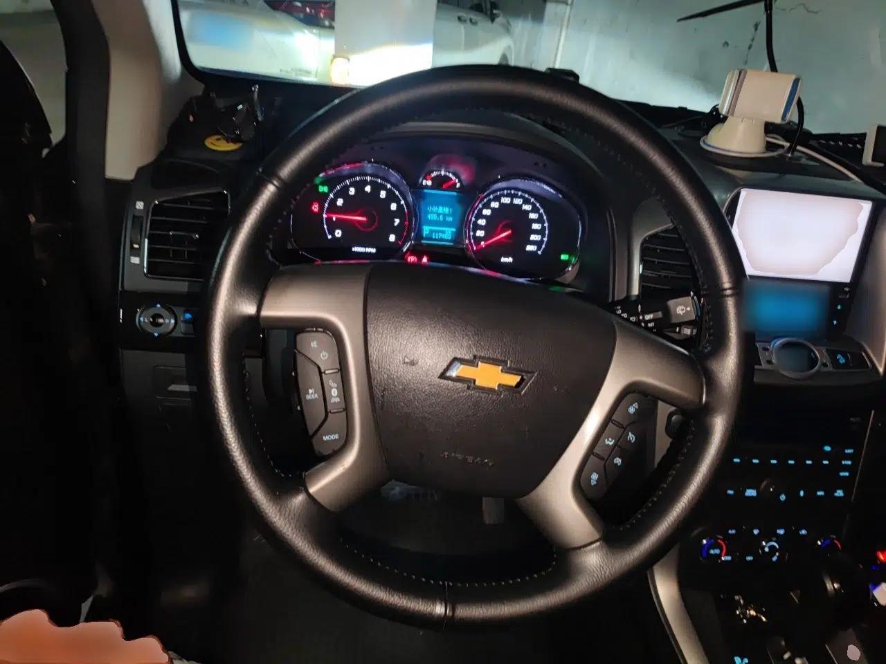 Chevrolet Captiva 2015 2.4L 4x4 Flagship Edition 7-Seater — миниатюра 11