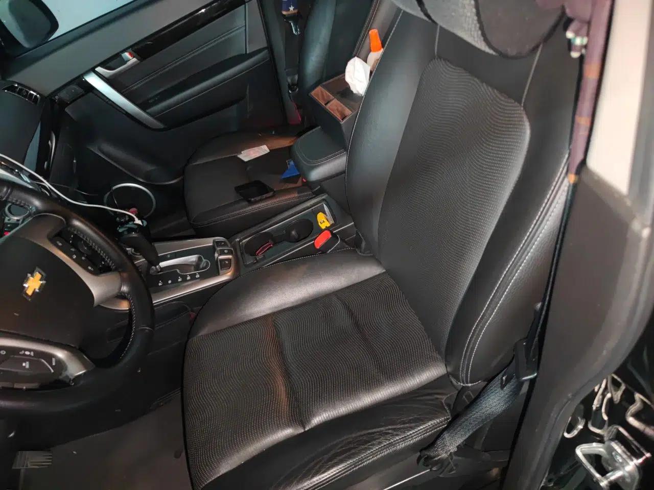 Chevrolet Captiva 2015 2.4L 4x4 Flagship Edition 7-Seater — миниатюра 16