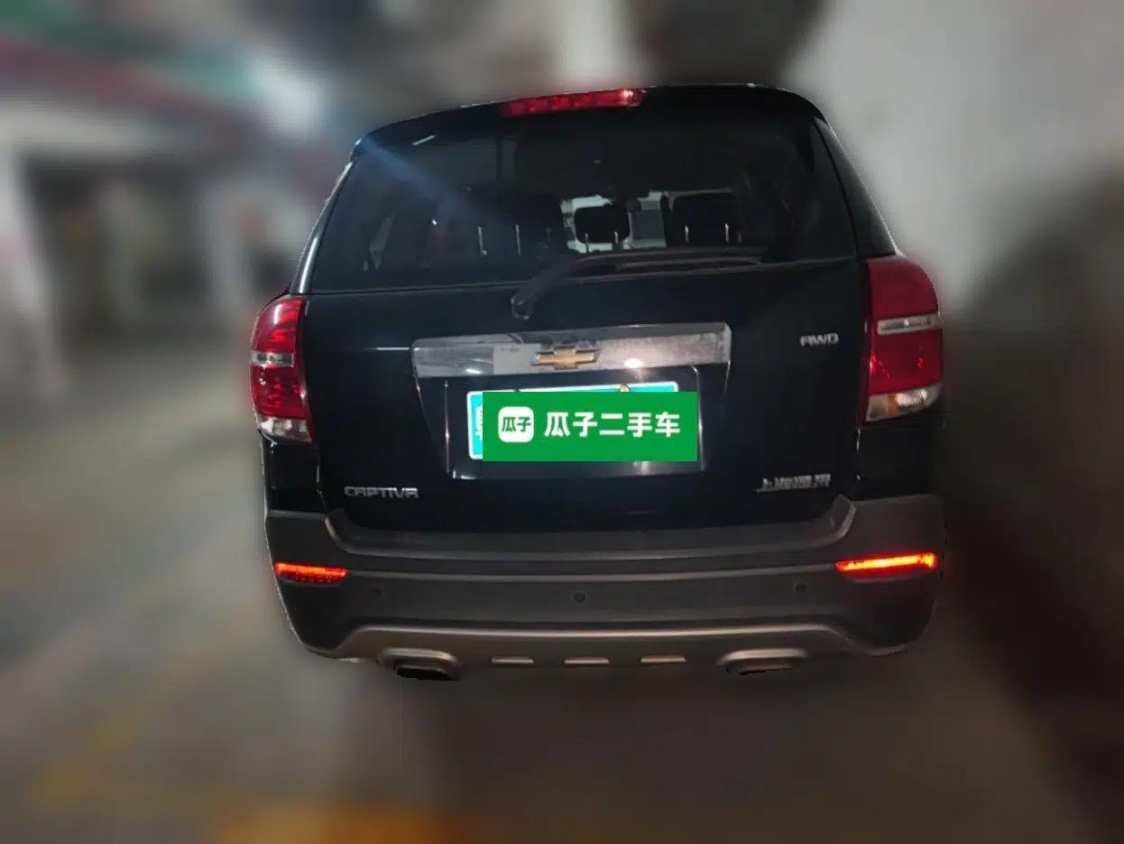 Chevrolet Captiva 2015 2.4L 4x4 Flagship Edition 7-Seater — миниатюра 5
