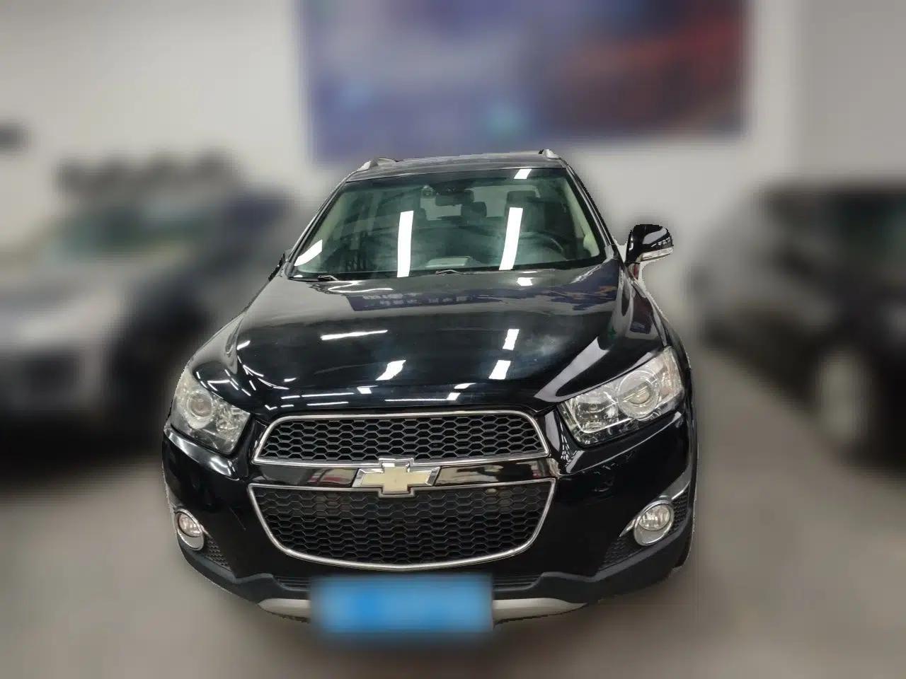 Chevrolet Captiva 2014 2.4L Two-Wheel Drive Urban Version 7 Seats — миниатюра 2