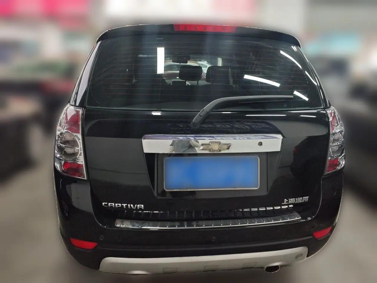 Chevrolet Captiva 2014 2.4L Two-Wheel Drive Urban Version 7 Seats — миниатюра 5