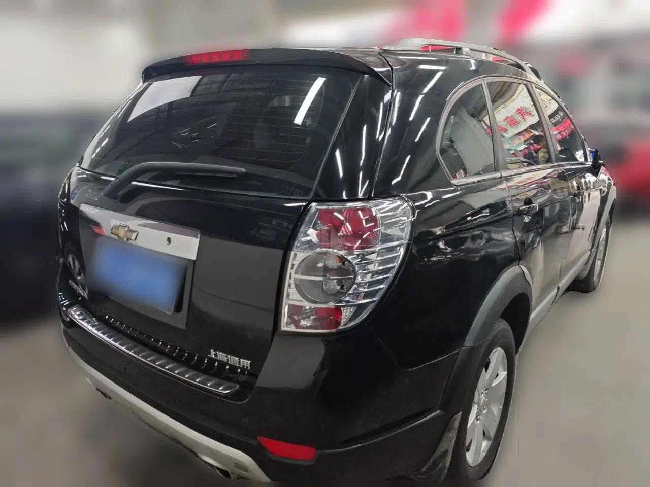 Chevrolet Captiva 2014 2.4L Two-Wheel Drive Urban Version 7 Seats — миниатюра 6