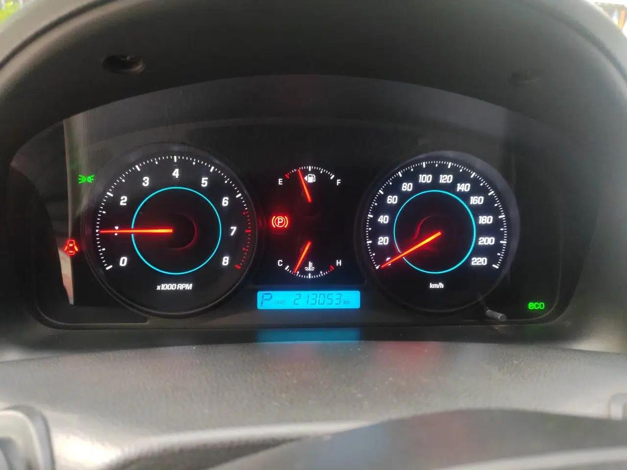 Chevrolet Captiva 2012 2.4L 4x4 Flagship Edition 7 Seats — миниатюра 12