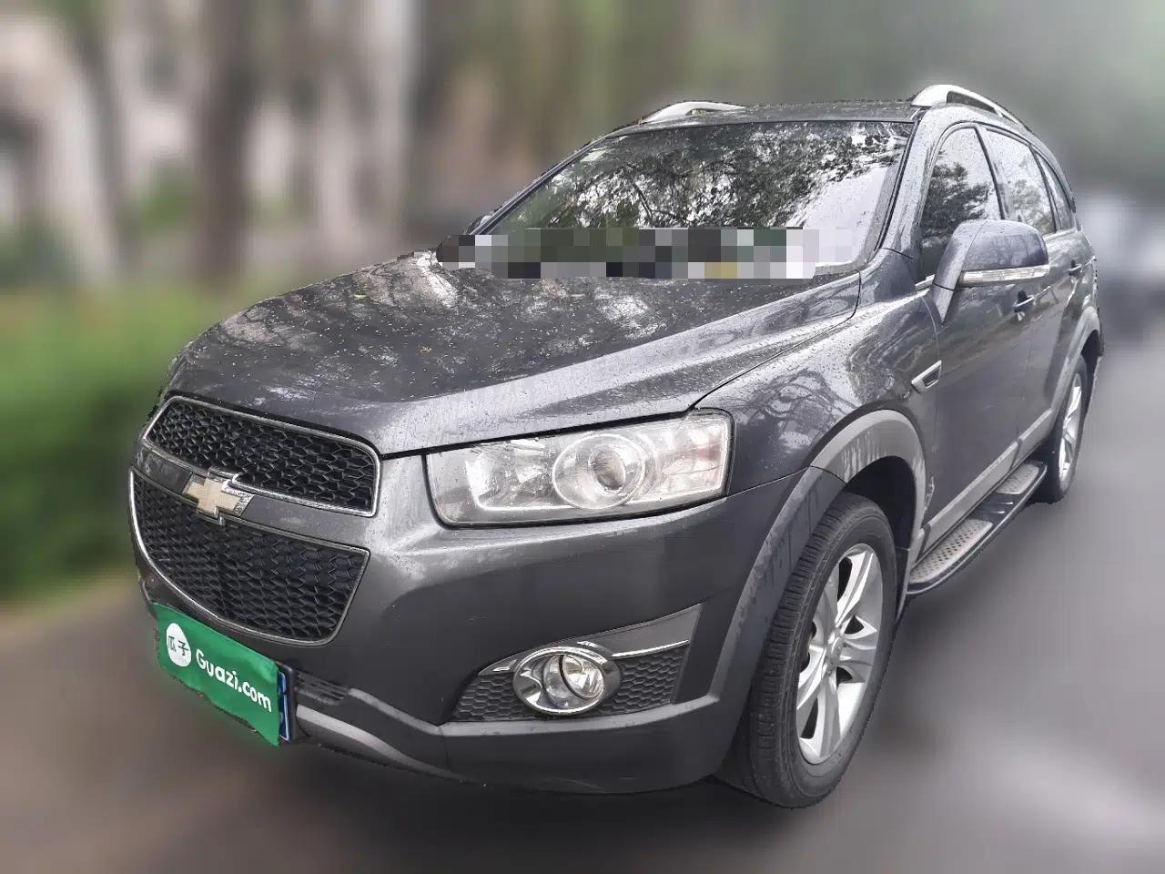 Chevrolet Captiva 2012 2.4L 4x4 Flagship Edition 7 Seats — миниатюра 1
