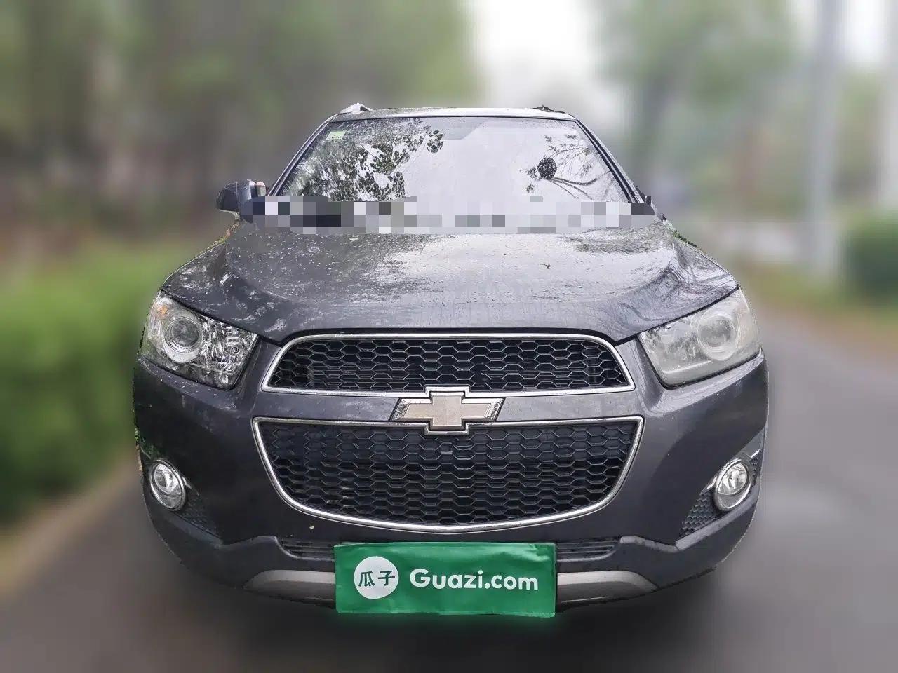 Chevrolet Captiva 2012 2.4L 4x4 Flagship Edition 7 Seats — миниатюра 2
