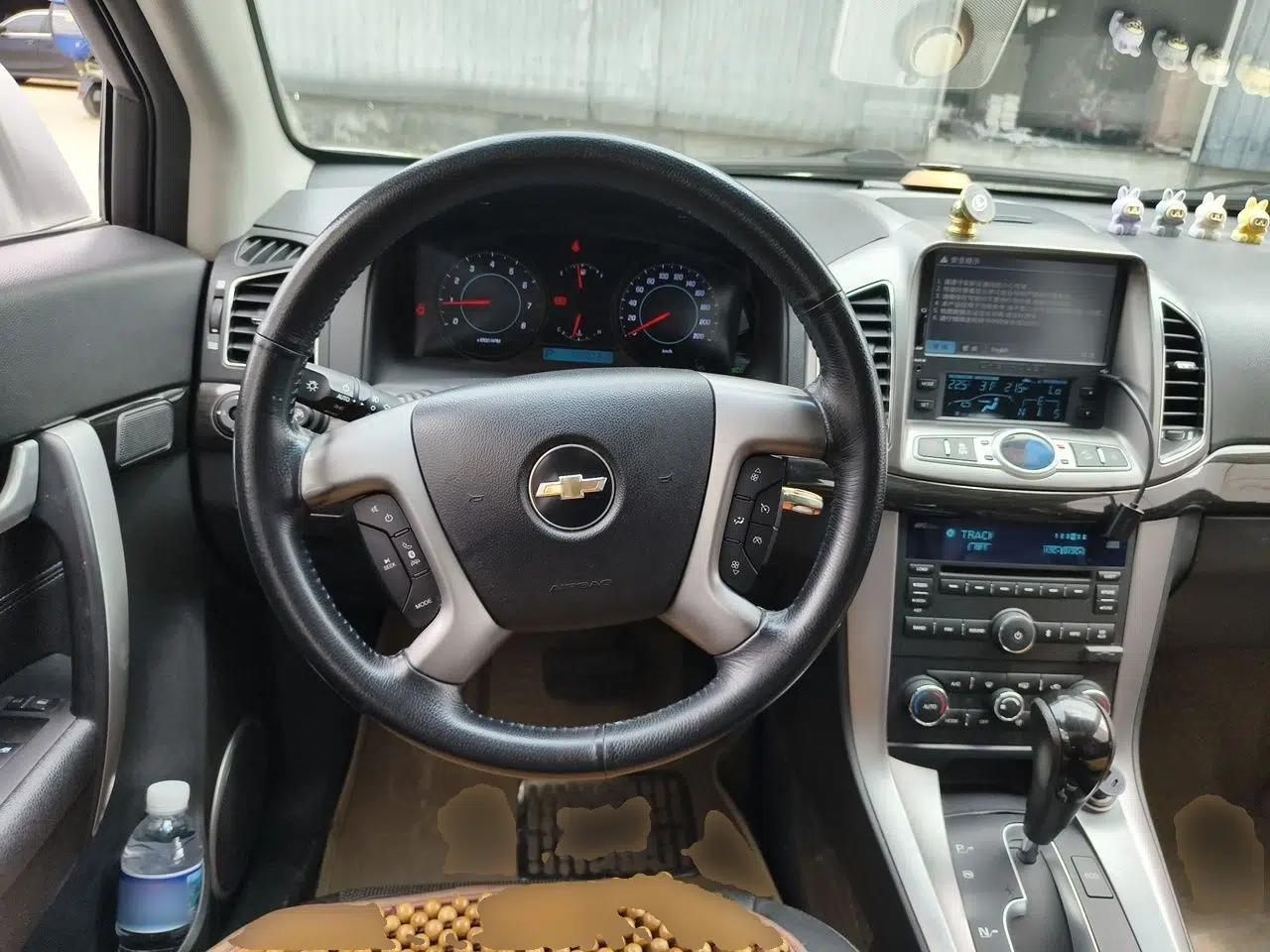 Chevrolet Captiva 2014 2.4L 4x4 Flagship Edition 7 Seats — миниатюра 11