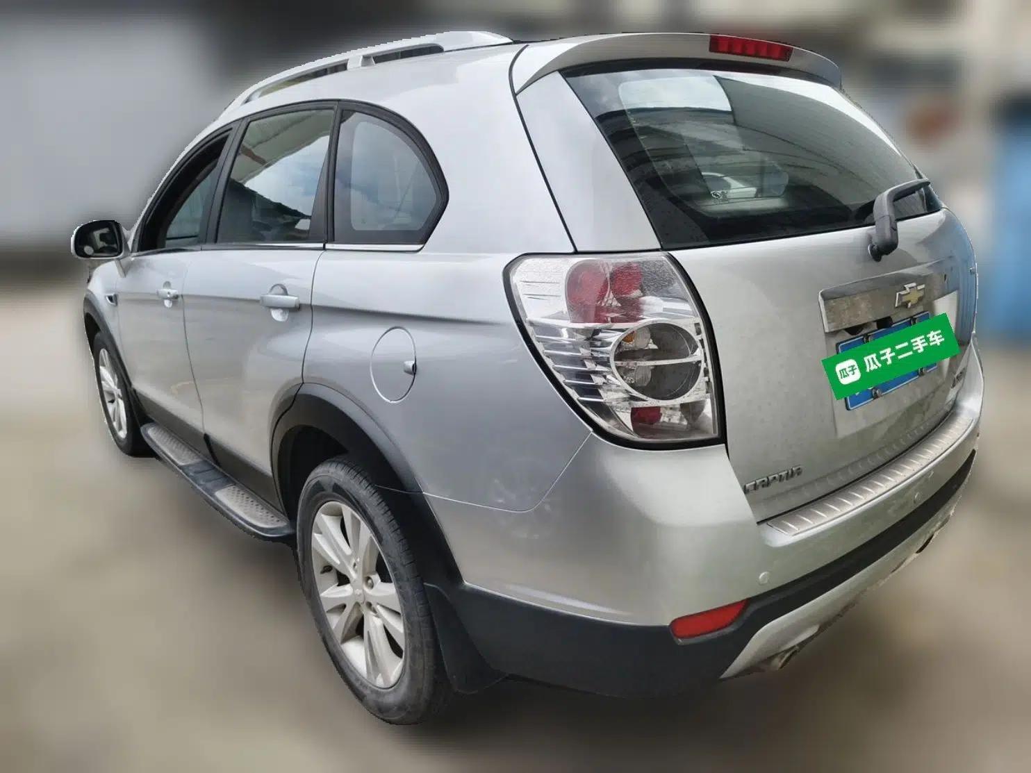 Chevrolet Captiva 2014 2.4L 4x4 Flagship Edition 7 Seats — миниатюра 4