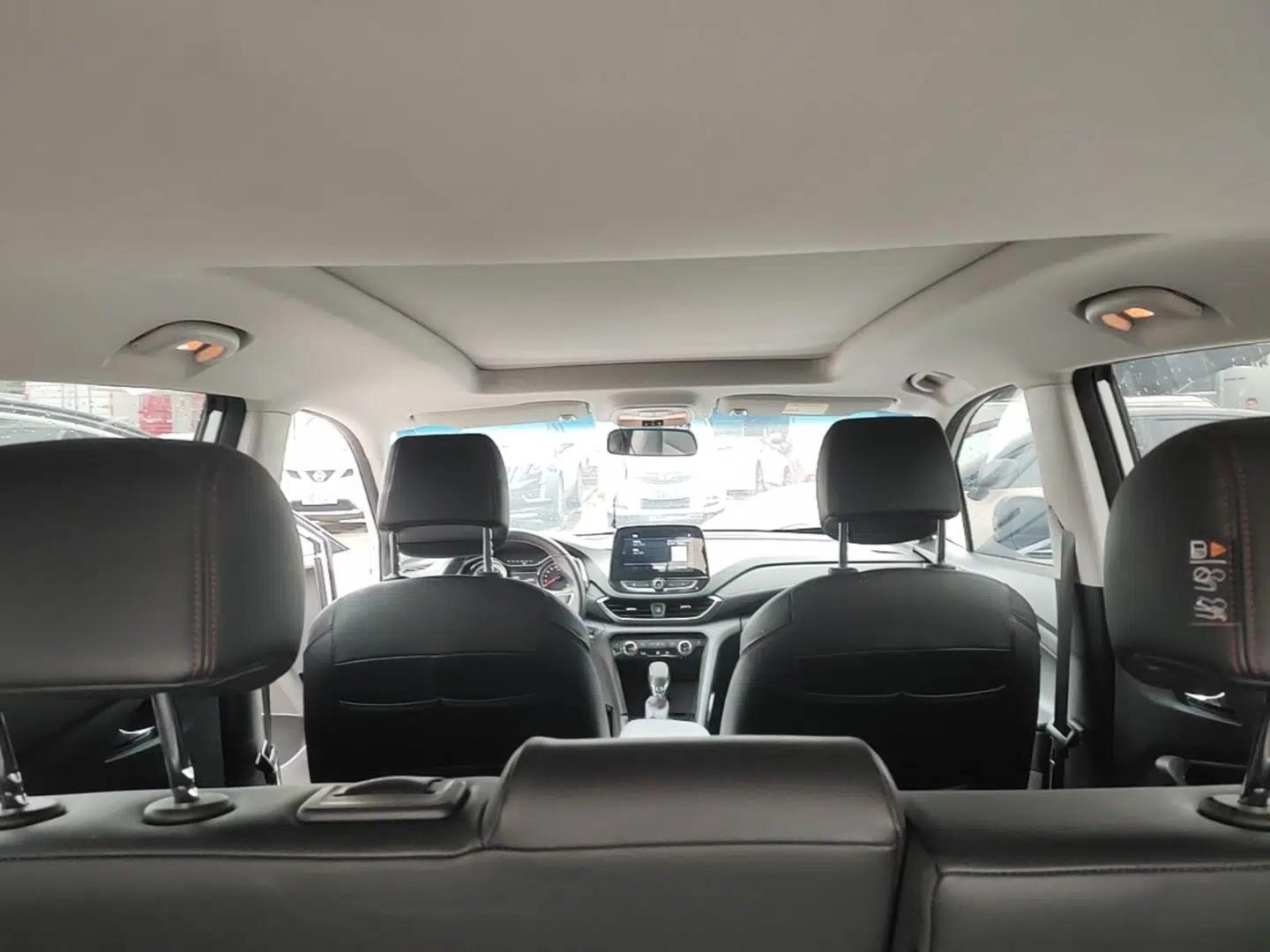 Chevrolet Orlando 2020 Light Hybrid Redline 530T Automatic Enjoyment Edition (5+2 Models) — миниатюра 21