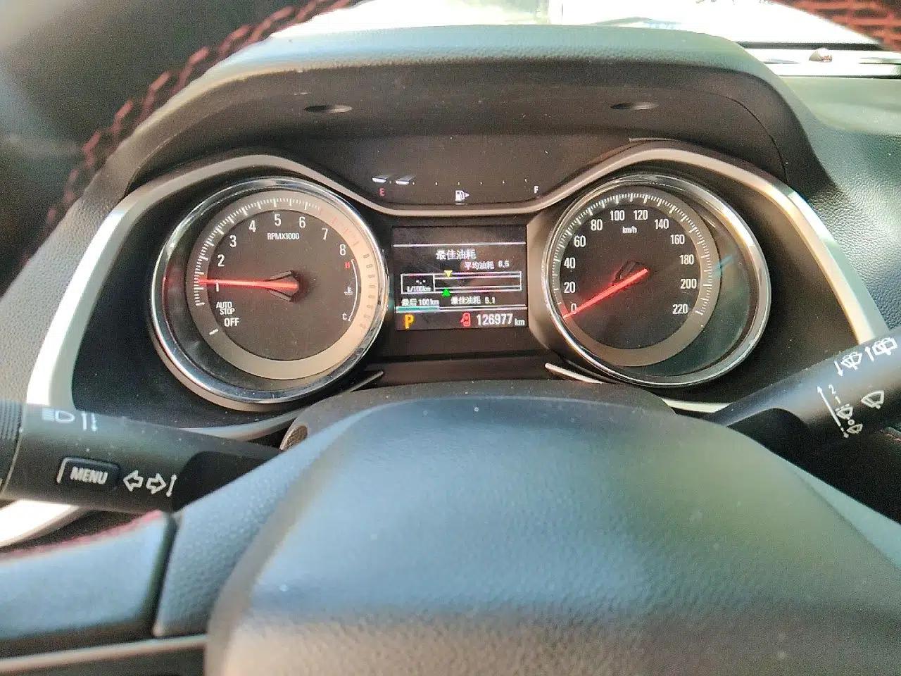 Chevrolet Orlando 2019 Redline 530T Automatic Luxury Edition (5-seat model) – China VI Standard — миниатюра 12