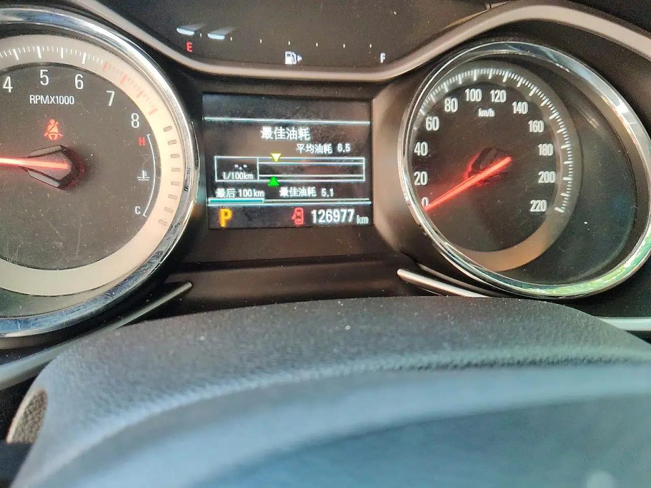 Chevrolet Orlando 2019 Redline 530T Automatic Luxury Edition (5-seat model) – China VI Standard — миниатюра 13