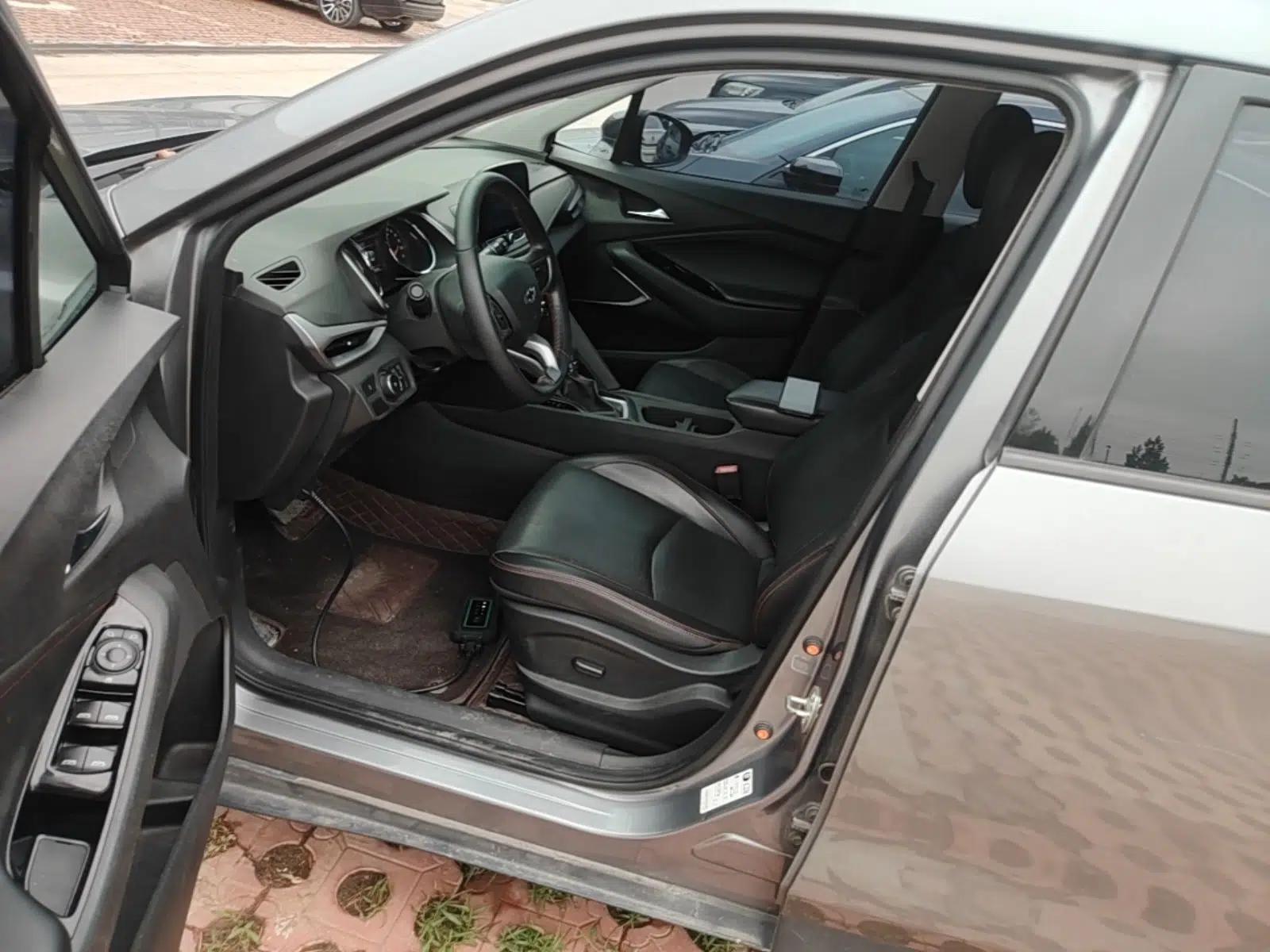 Chevrolet Orlando 2019 Redline 530T Automatic Enjoyment Version (5+2 Seating) China VI — миниатюра 18
