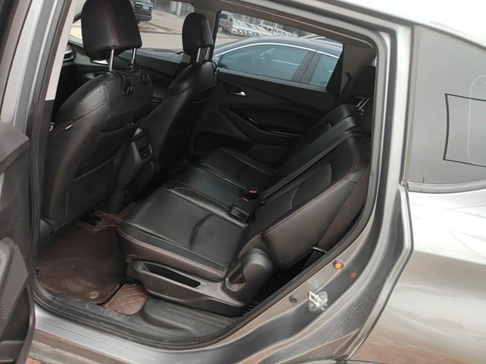 Chevrolet Orlando 2019 Redline 530T Automatic Enjoyment Version (5+2 Seating) China VI — миниатюра 20