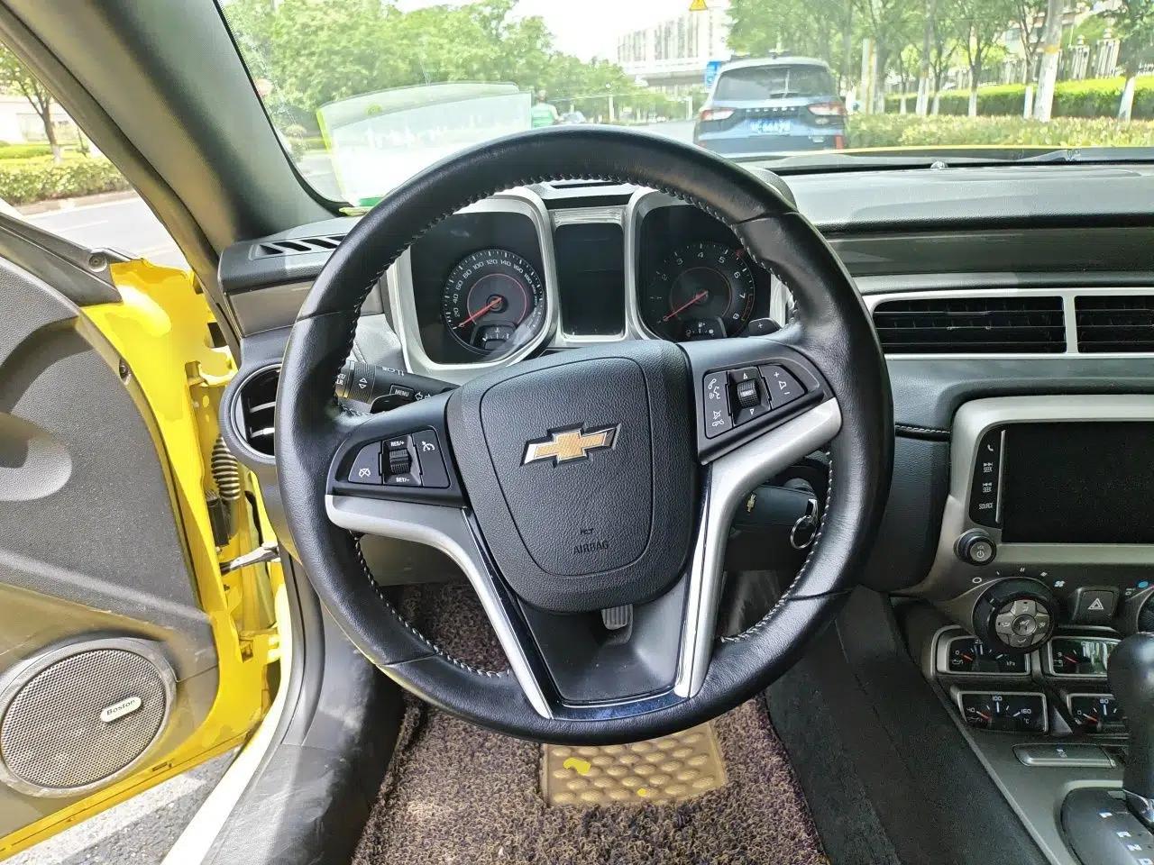 Chevrolet Camaro 2015 3.6L RS Limited Edition — миниатюра 11
