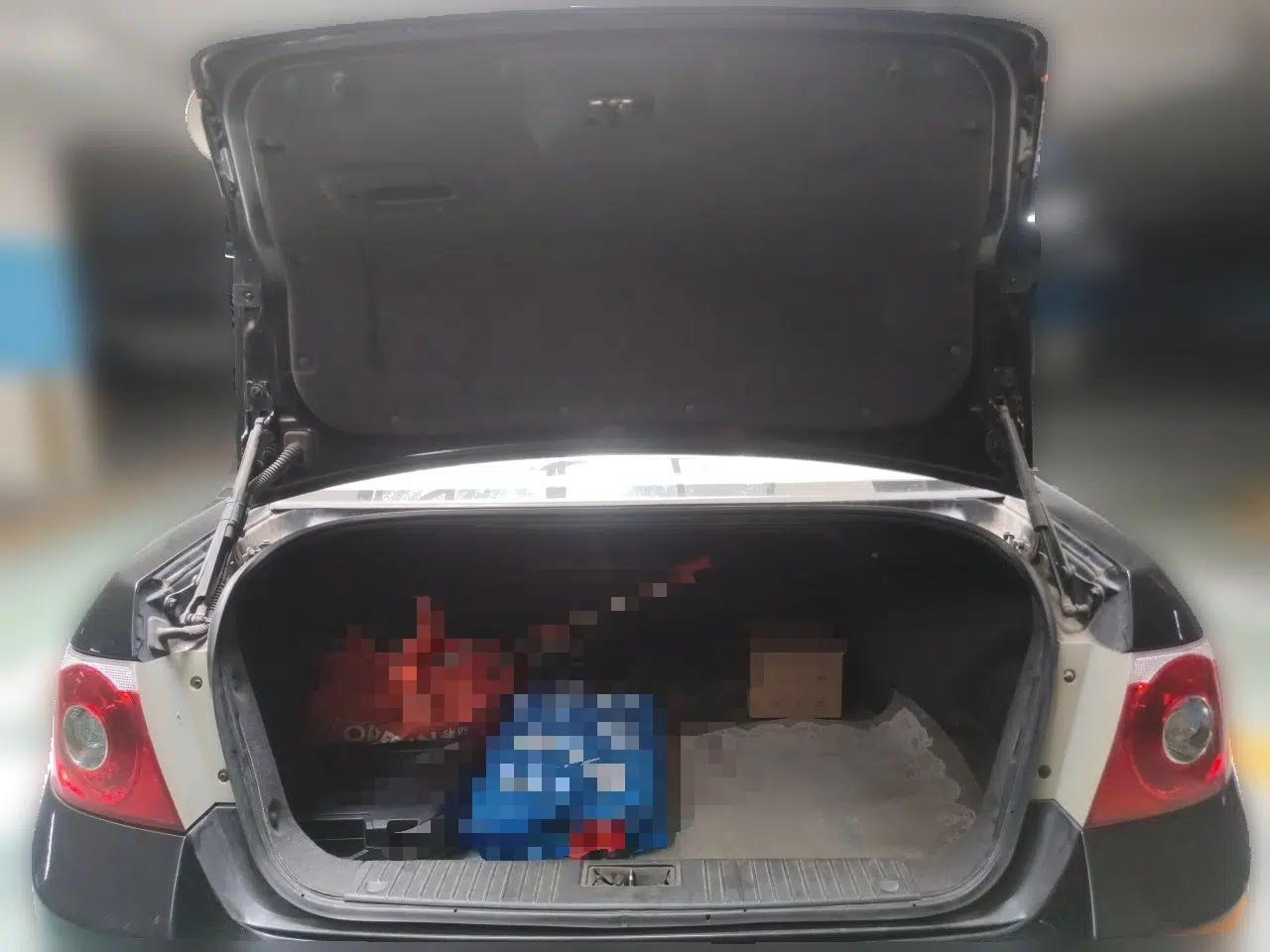 Chevrolet Epica 2010 1.8 Luxury Navigation Model MT — миниатюра 20