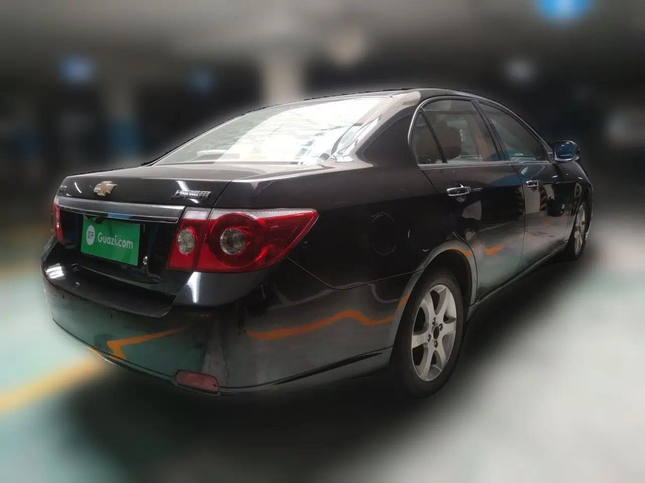 Chevrolet Epica 2010 1.8 Luxury Navigation Model MT — миниатюра 6