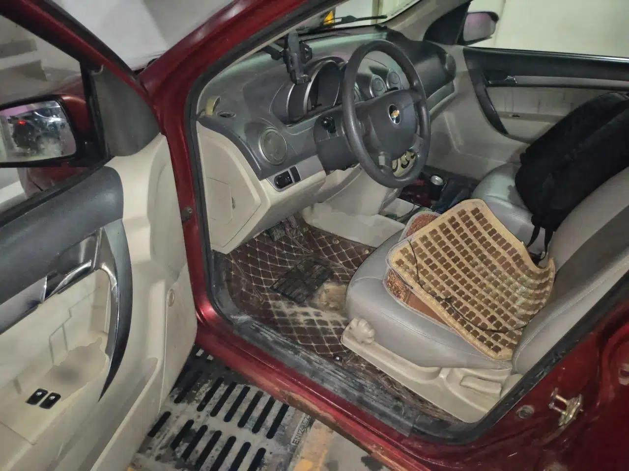 Chevrolet Lova 2010 1.4 AT Fashion Edition — миниатюра 17