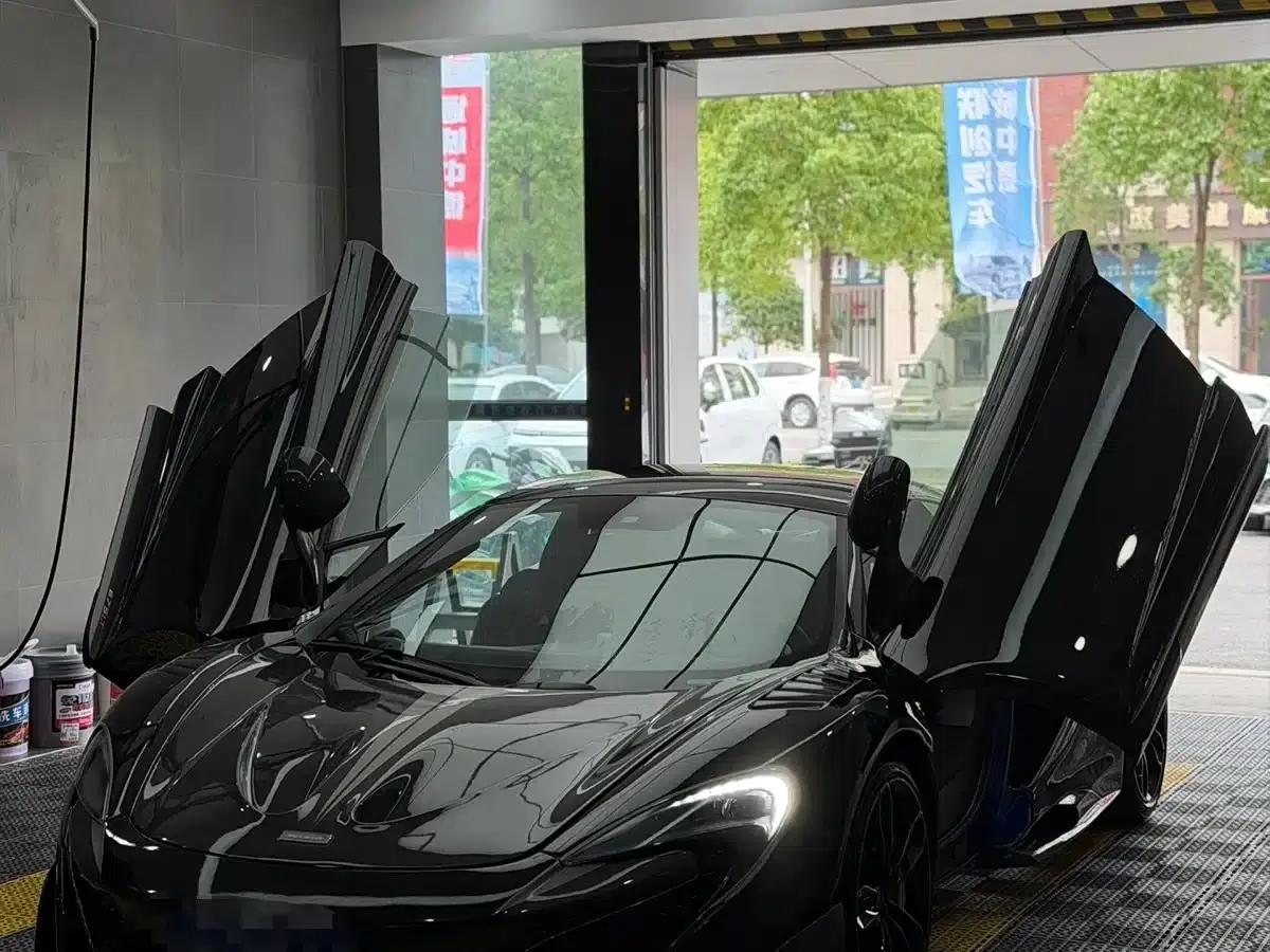 McLaren 650S 2014 3.8T Coupe — миниатюра 2