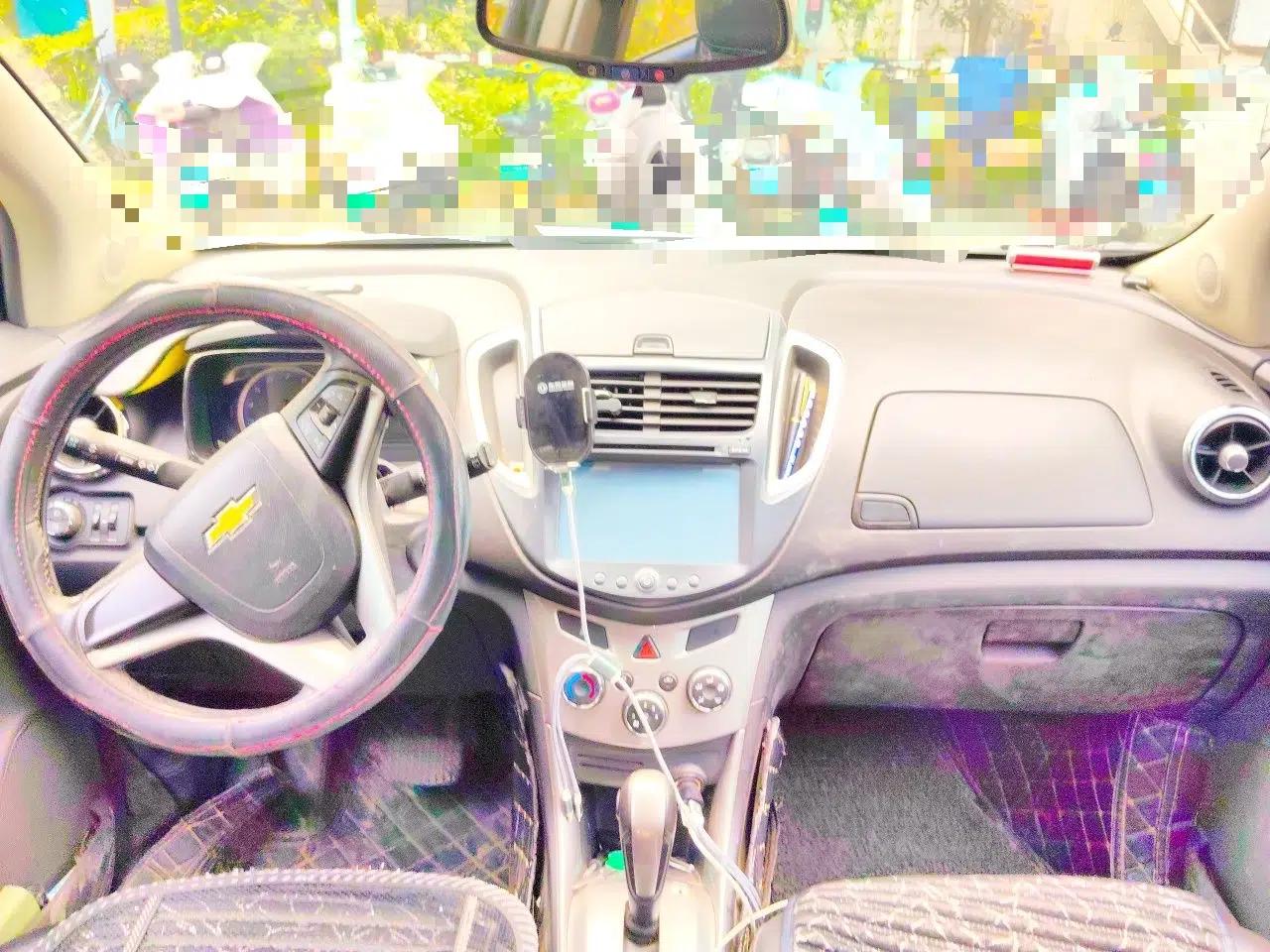 Chevrolet Trax 2014 1.4T Automatic Two-Wheel Drive Luxury Model — миниатюра 10
