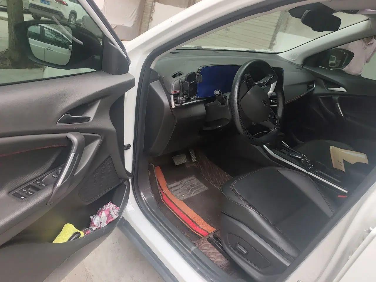 Chevrolet Trax 2022 Encore RS 1.5T CVT CoolMAX — миниатюра 17