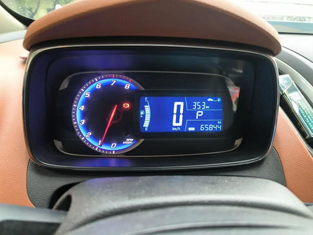 Chevrolet Trax 2016 1.4T Automatic Two-Wheel Drive Luxury Version — миниатюра 12