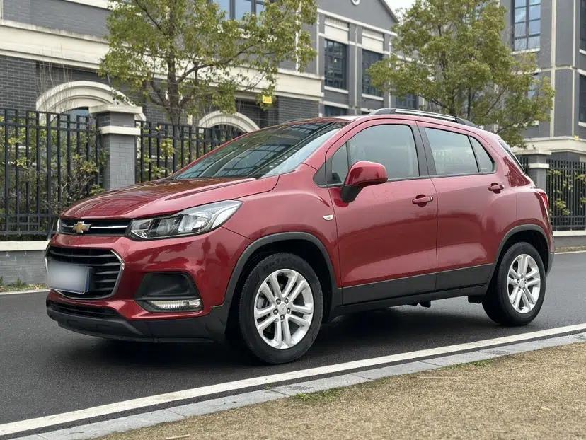 Chevrolet Trax 2018 330T Automatic Two-Wheel Drive Elite Model — миниатюра 1