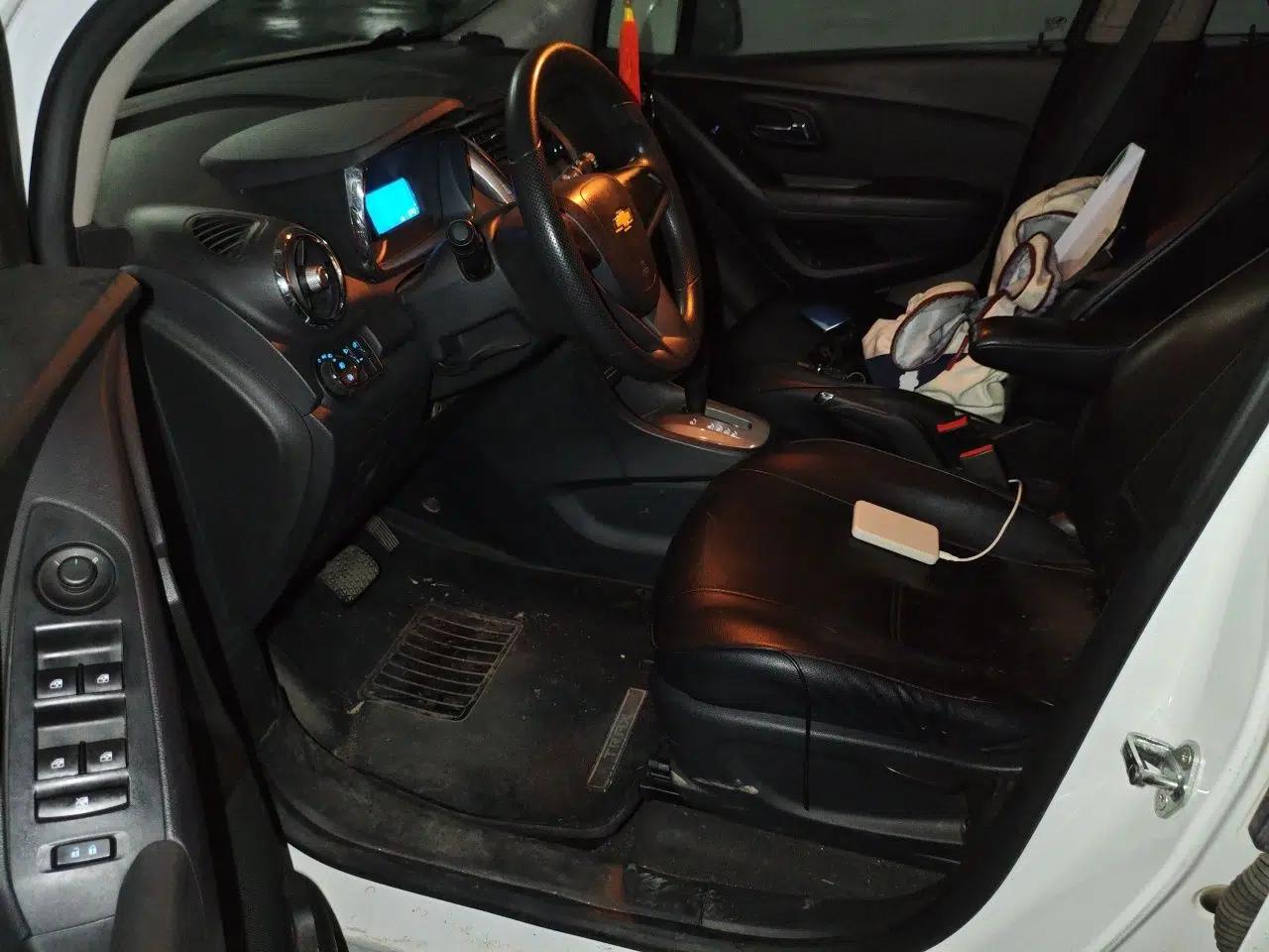 Chevrolet Trax 2016 1.4T Automatic Two-Wheel Drive Comfort Version with Sunroof — миниатюра 13