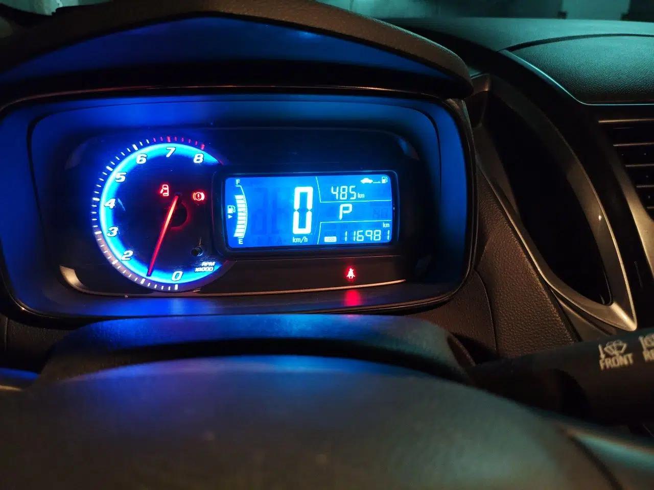 Chevrolet Trax 2016 1.4T Automatic Two-Wheel Drive Comfort Version with Sunroof — миниатюра 9