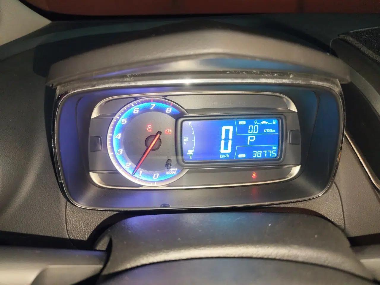 Chevrolet Trax 2014 1.4T Automatic Two-Wheel Drive Comfort Version — миниатюра 12