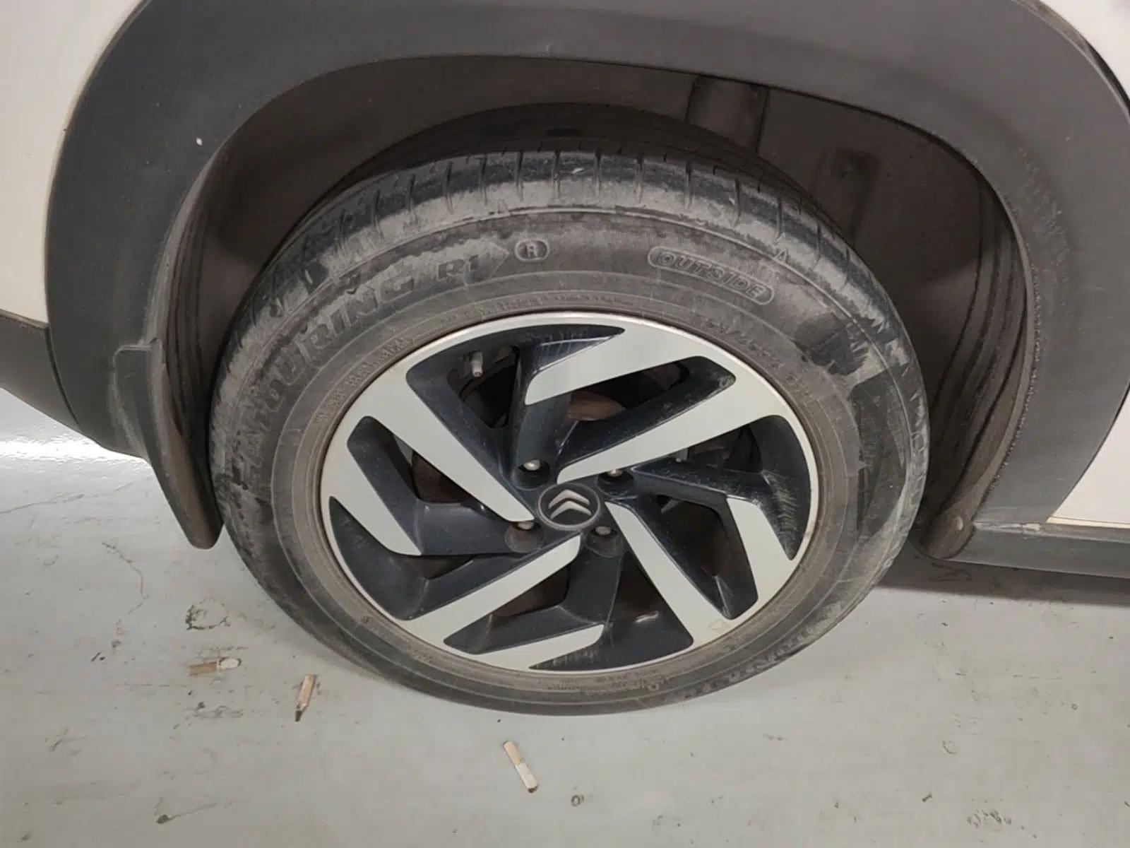 Citroen C3-XR 2015 1.6L Automatic Pioneer Model — миниатюра 10