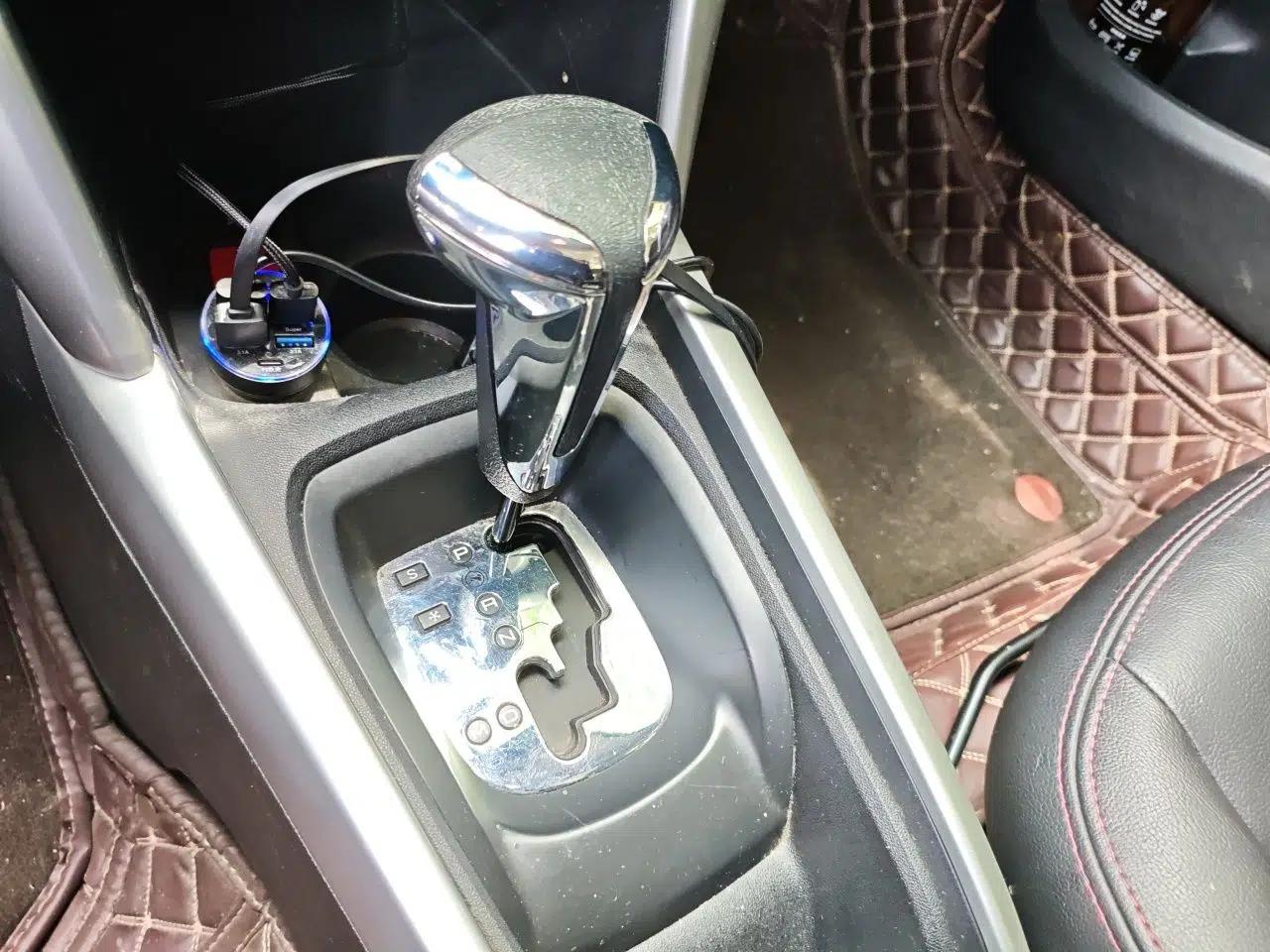Citroen C3-XR 2015 1.6L Automatic Smart Version — миниатюра 15