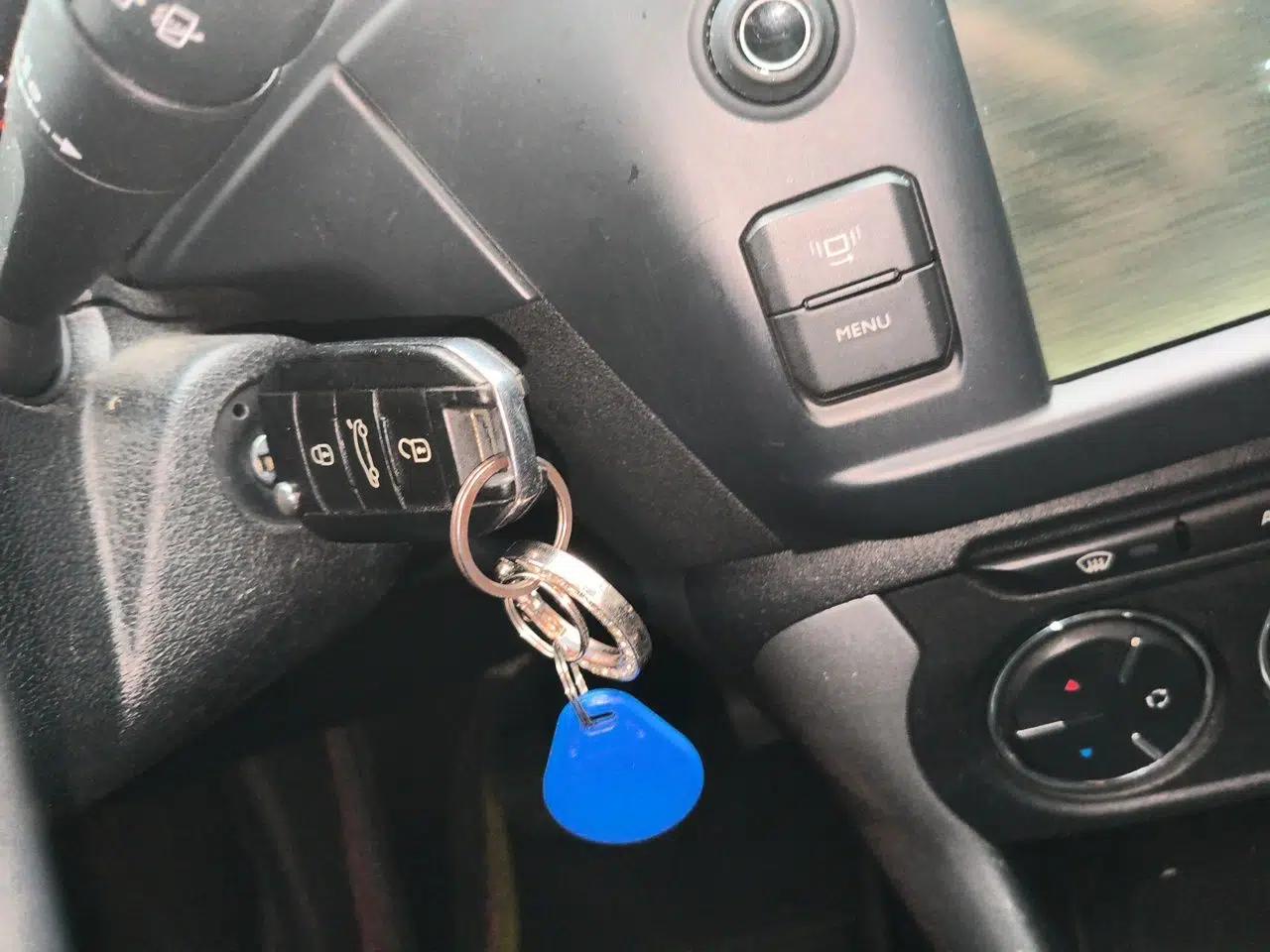 Citroen C3-XR 2015 1.6L Automatic Pioneer Model — миниатюра 9
