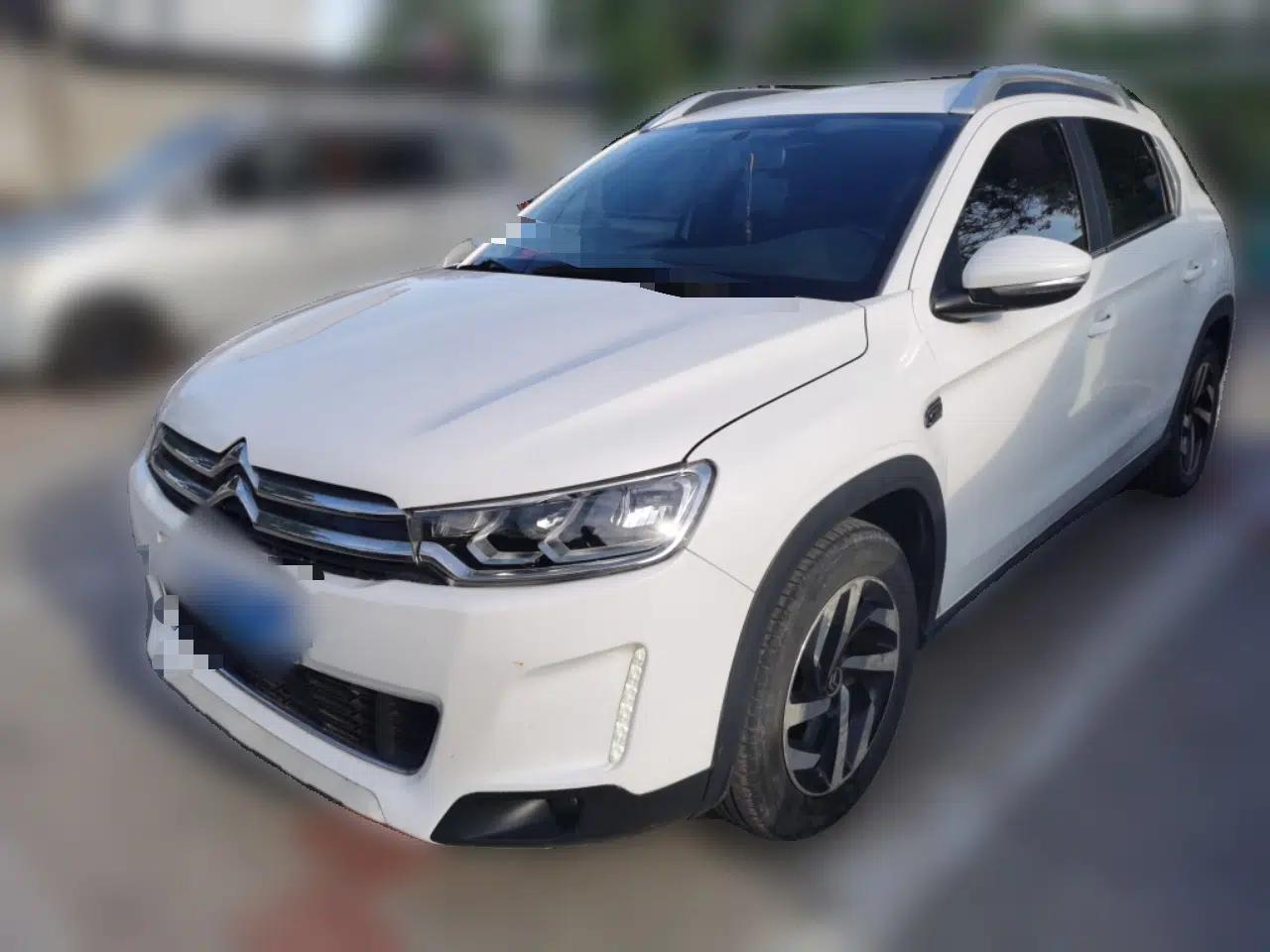 Citroen C3-XR 2015 1.6L Manual Pioneer Model — миниатюра 1