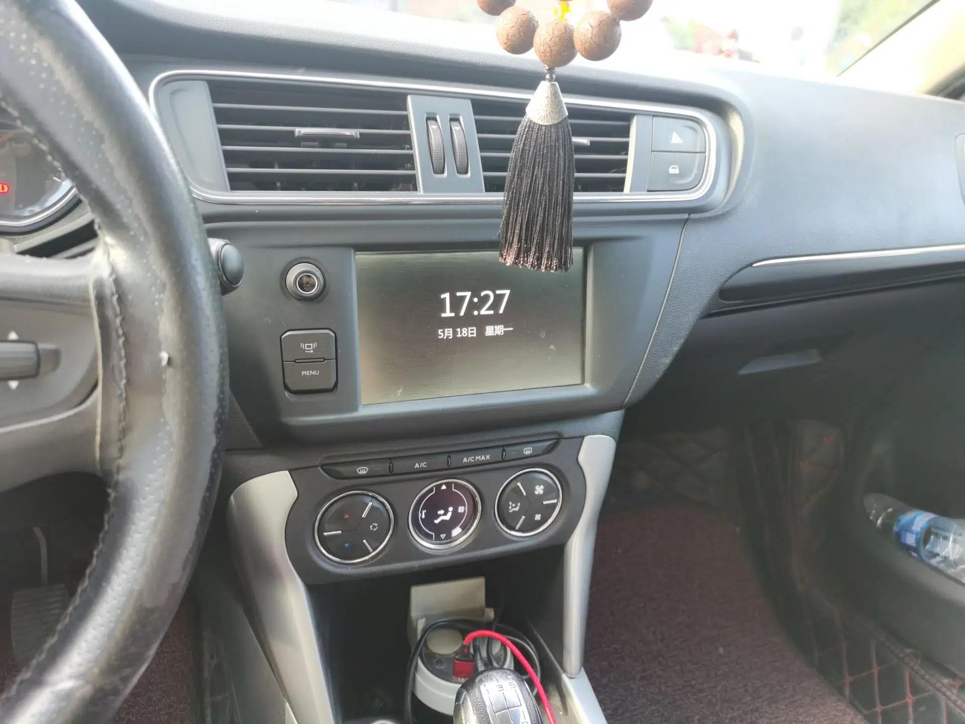 Citroen C3-XR 2015 1.6L Manual Pioneer Model — миниатюра 14
