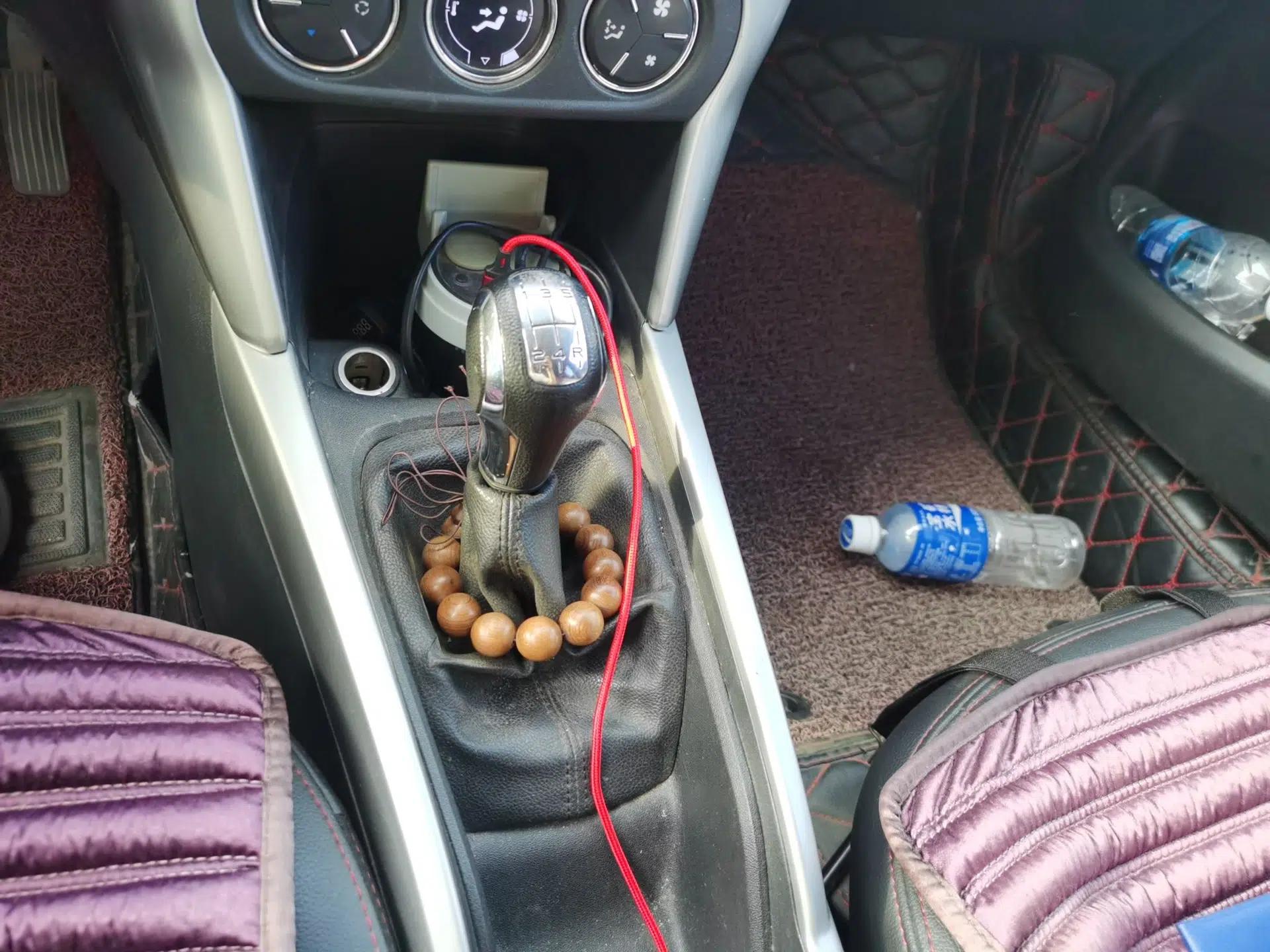 Citroen C3-XR 2015 1.6L Manual Pioneer Model — миниатюра 15