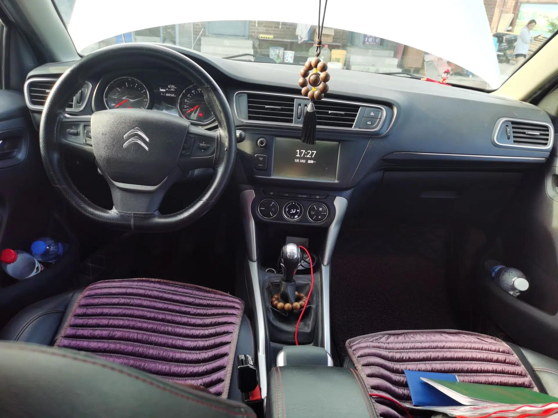 Citroen C3-XR 2015 1.6L Manual Pioneer Model — миниатюра 10