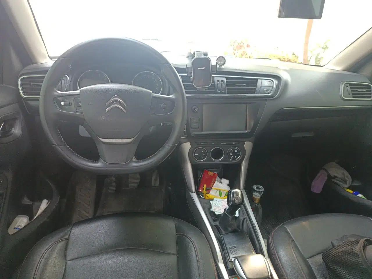 Citroen C3-XR 2015 1.6L Manual Pioneer Model — миниатюра 10