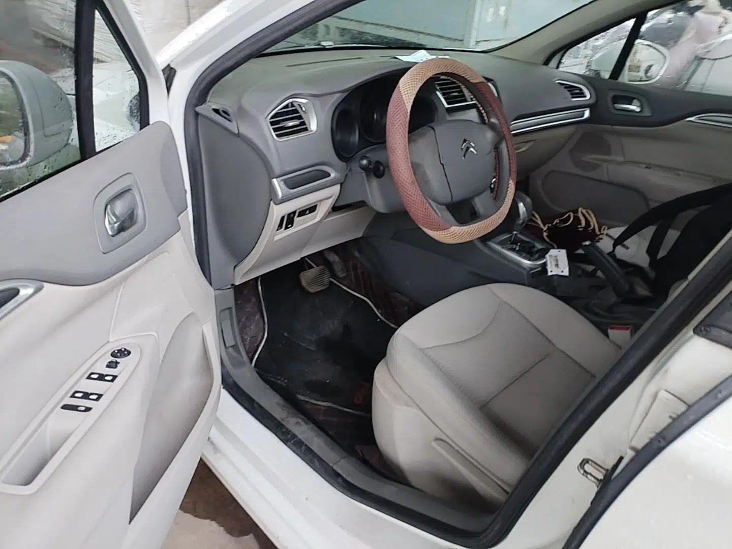 Citroen C4L 2015 1.8L Automatic Leading Edition — миниатюра 18