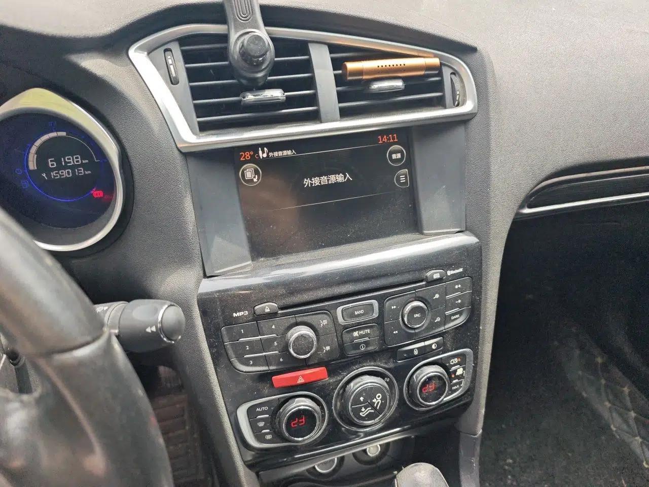 Citroen C4L 2013 1.8L Automatic Jingchi Edition — миниатюра 14