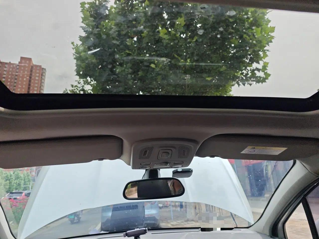 Citroen C4L 2013 1.8L Automatic Jingchi Edition — миниатюра 19